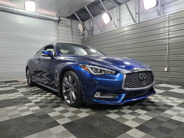 Used 2018 INFINITI Q60 Red Sport 400 w/ Pro Active Package image 4