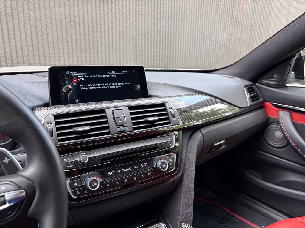 Used 2016 BMW M4 Coupe RWD image 34
