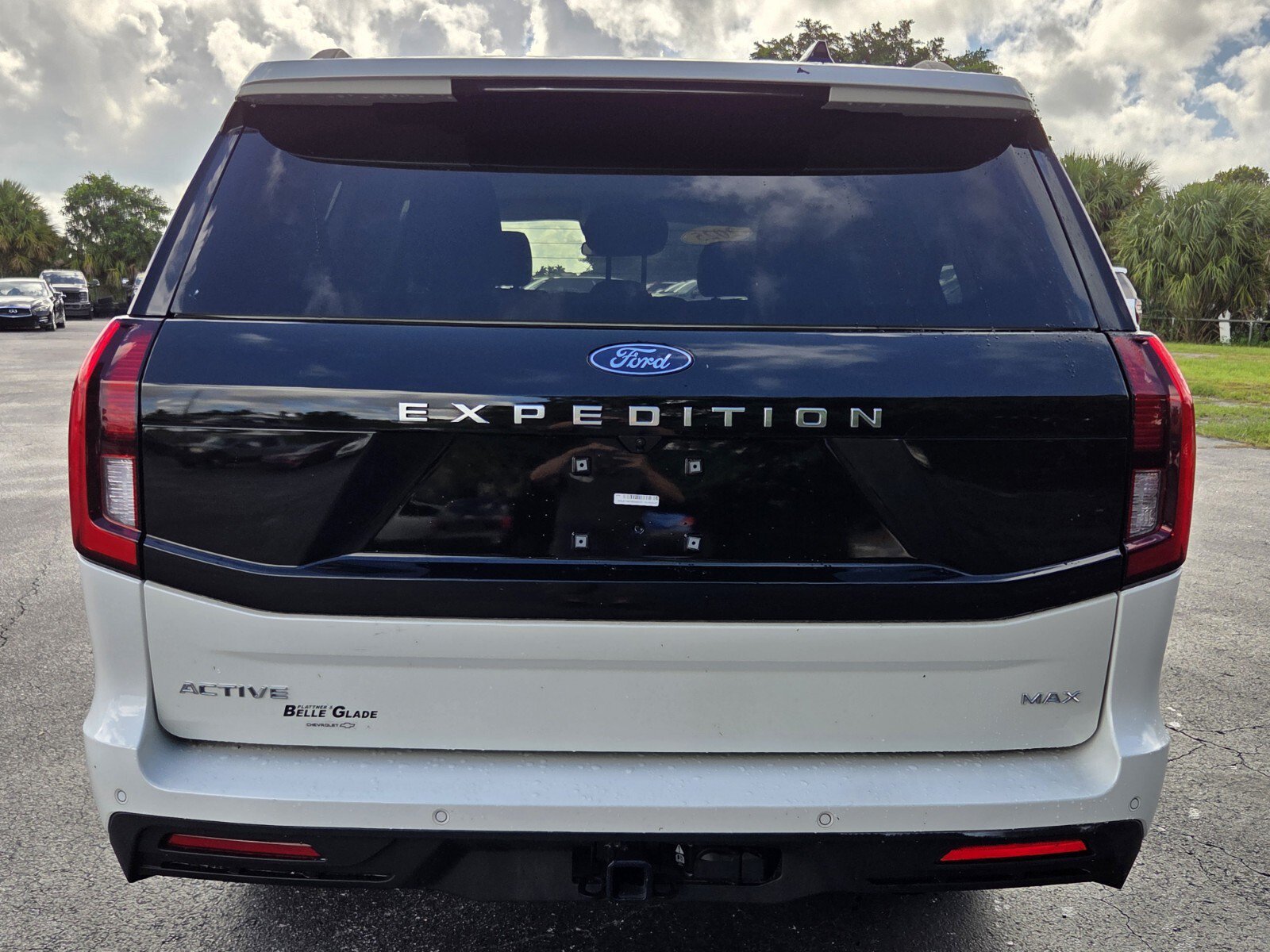 Used 2025 Ford Expedition Max Active RWD image 4