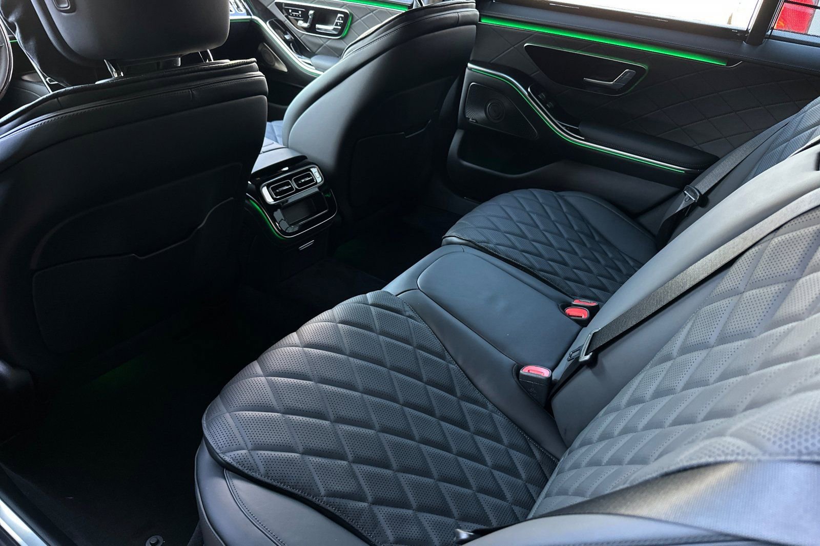 New 2026 Mercedes-Benz S 580 4MATIC Sedan image 11