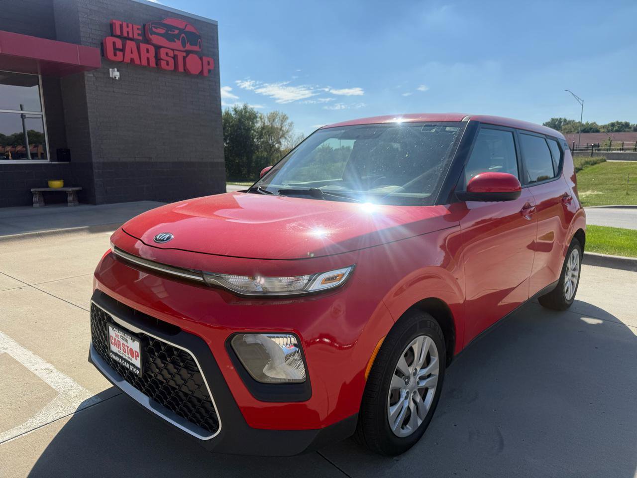 Used 2020 Kia Soul LX FWD image 2