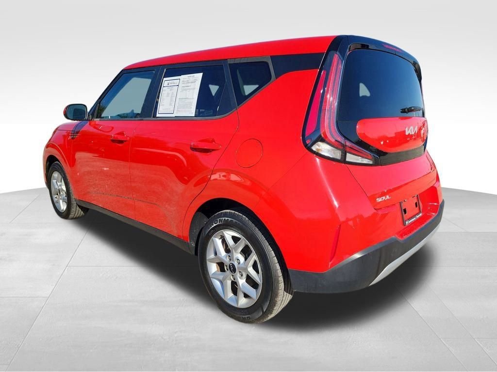 Used 2024 Kia Soul LX w/ Option Group 015 image 6