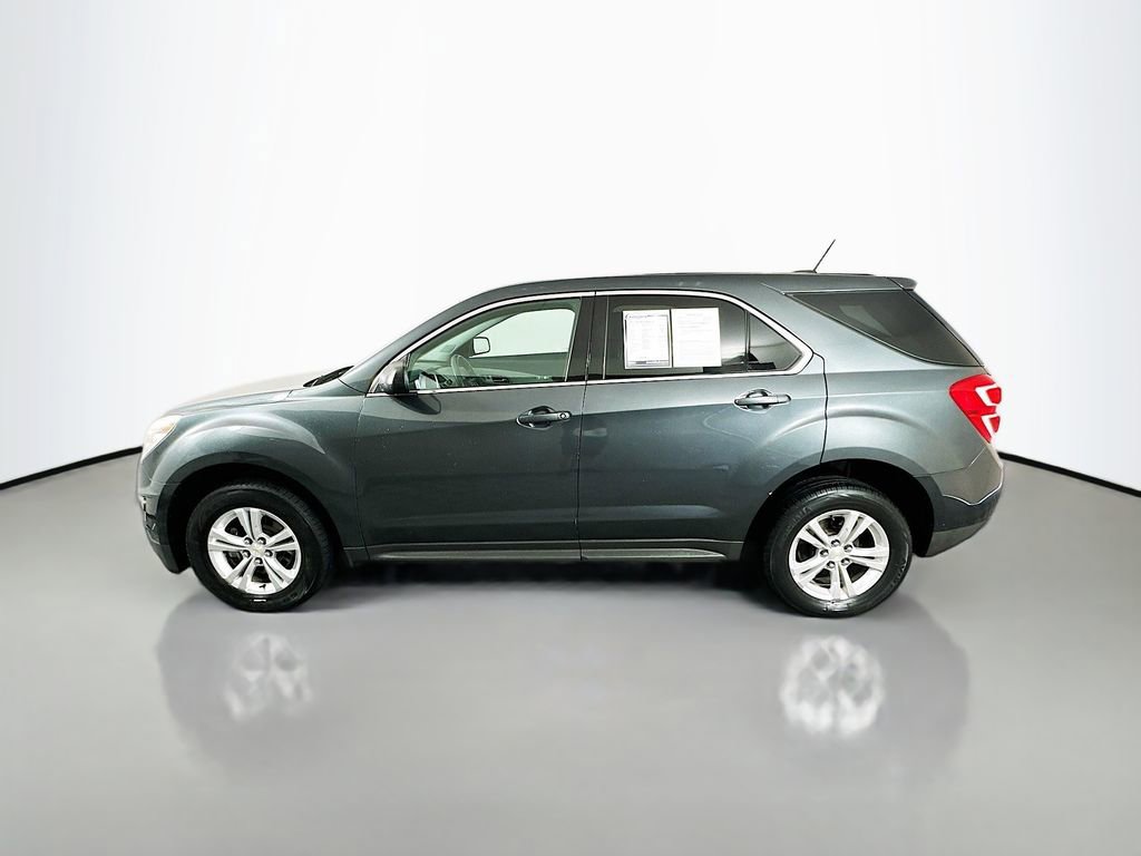 Used 2017 Chevrolet Equinox LS image 4