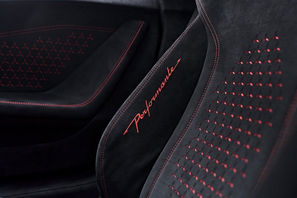 Used 2018 Lamborghini Huracan Performante image 66