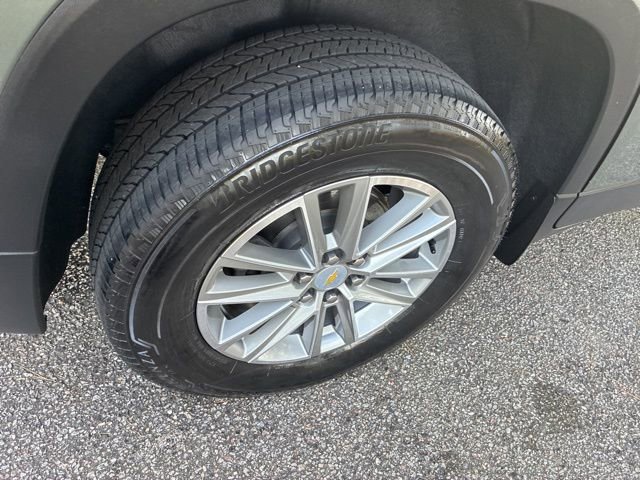 Used 2022 Chevrolet Traverse LT w/ LPO, Floor Liner Package image 15