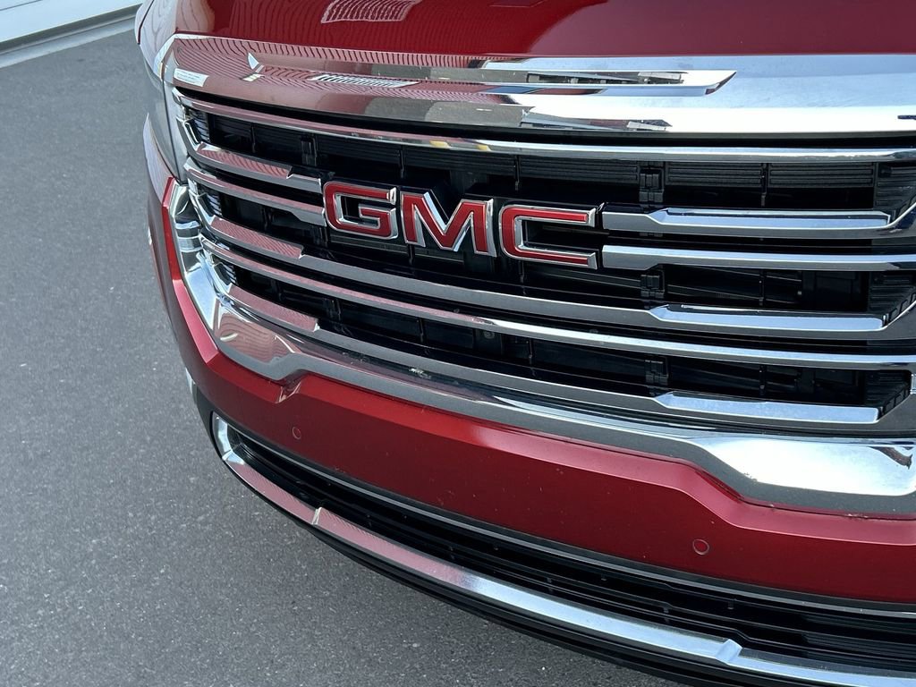 Used 2023 GMC Acadia SLE image 31