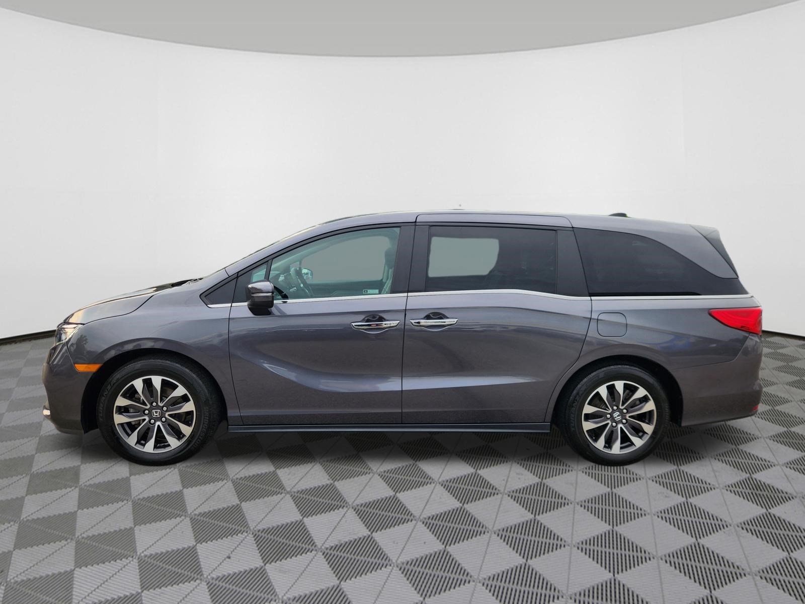 Certified 2024 Honda Odyssey EX-L image 5