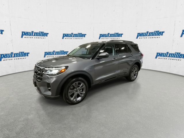 Used 2026 Ford Explorer Active w/ Active Comfort Package image 5