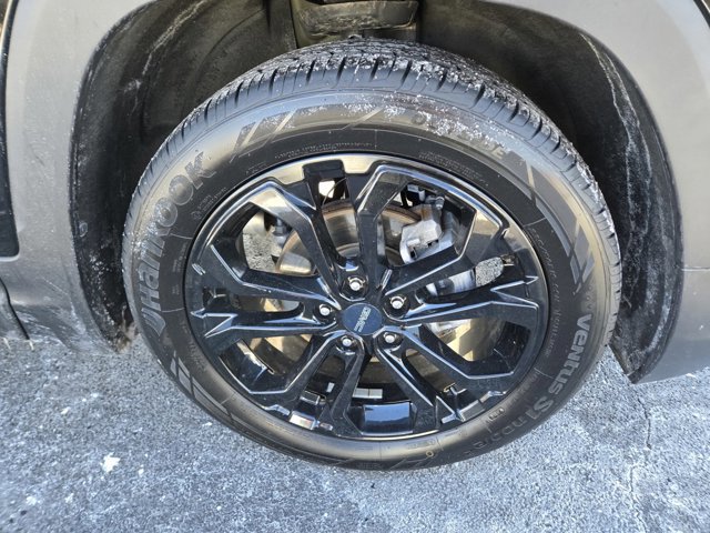 Used 2020 GMC Terrain SLE w/ Driver Convenience Package image 40