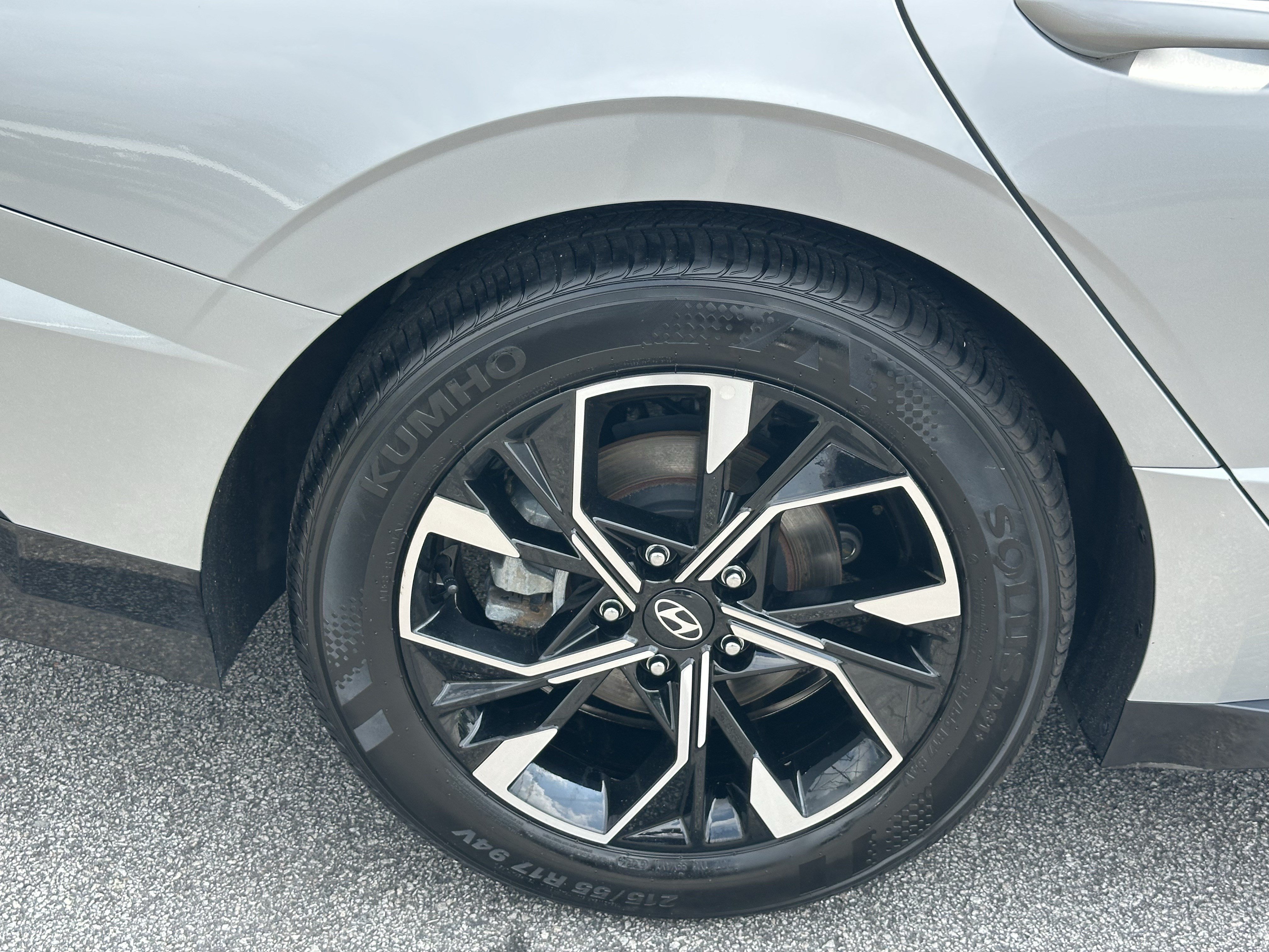 Used 2025 Hyundai Sonata SEL FWD image 17