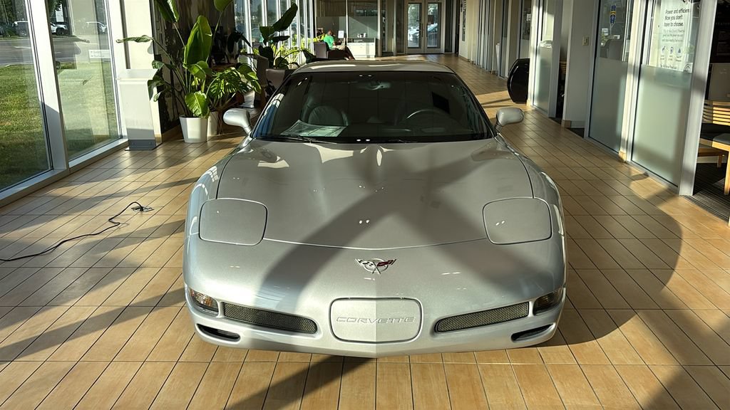 Used 2003 Chevrolet Corvette Z06 w/ Memory Package, 3 Drivers RWD image 5