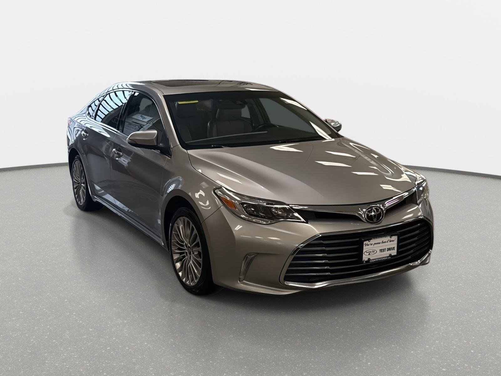 Used 2017 Toyota Avalon Limited w/ Carpet Mat Package image 3