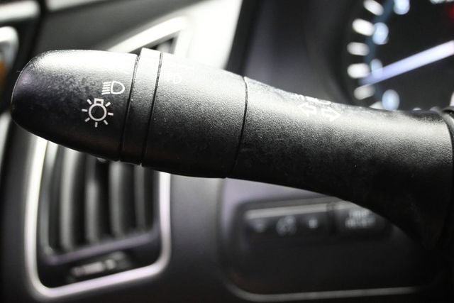 Used 2019 INFINITI Q50 Luxe RWD image 23