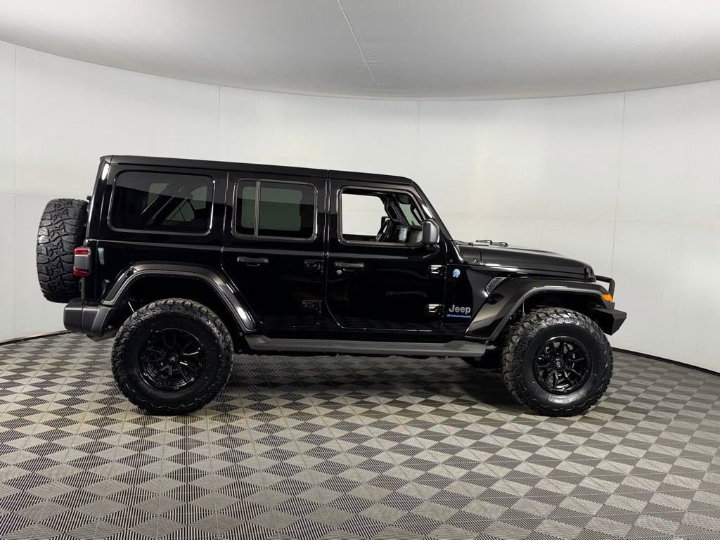 Certified 2025 Jeep Wrangler Unlimited Sahara image 3