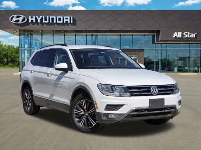 Used 2018 Volkswagen Tiguan SE FWD image 3