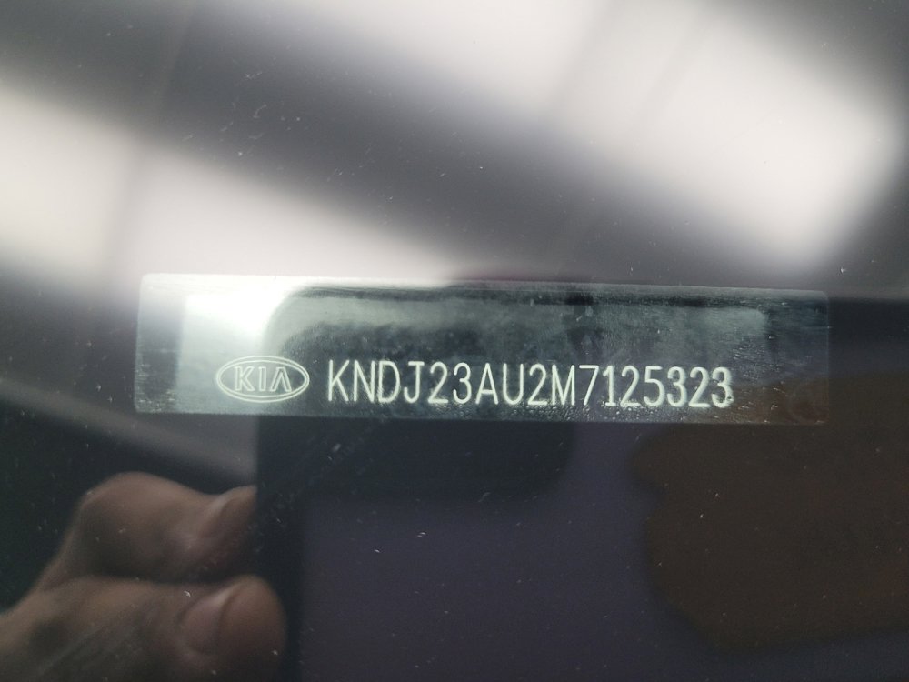 Used 2021 Kia Soul LX image 33