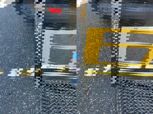 Used 2017 Ford Transit 350 XL image 21