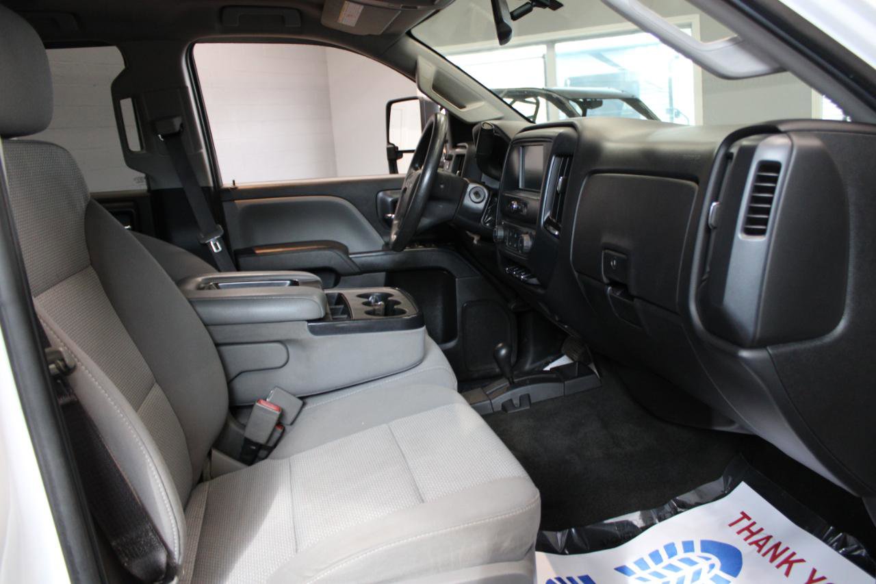 Used 2017 Chevrolet Silverado 2500 W/T w/ Snow Plow Prep Package image 15