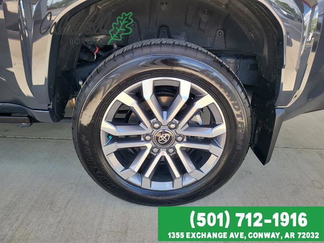 Certified 2025 Toyota 4Runner Limited AWD/4WD image 9