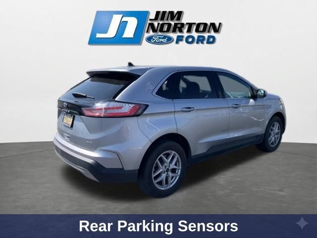 Used 2024 Ford Edge SEL AWD/4WD image 9