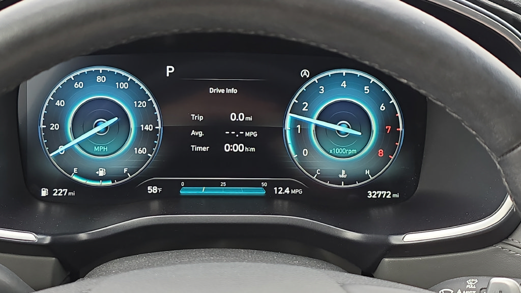 Used 2023 Hyundai Santa Fe Limited FWD image 17