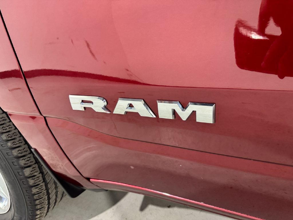Used 2022 RAM 1500 Big Horn AWD/4WD image 31