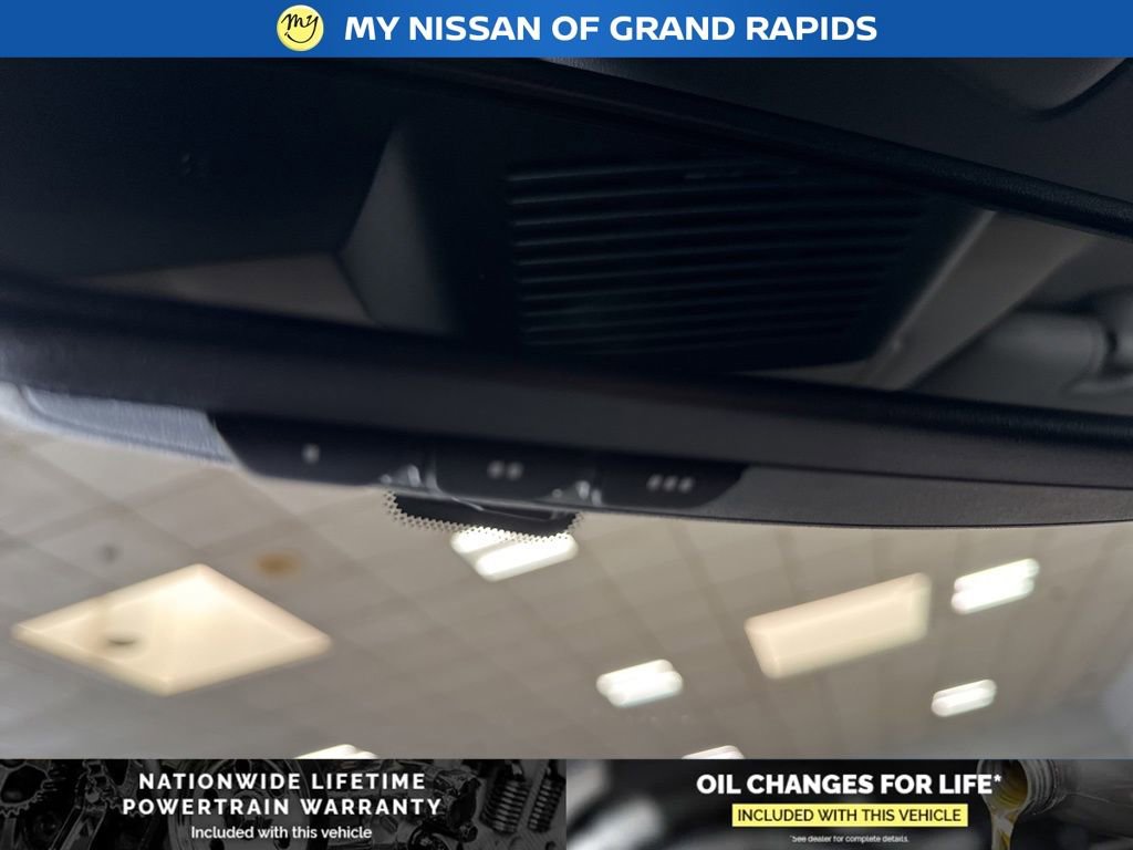 New 2026 Nissan Pathfinder SL image 33