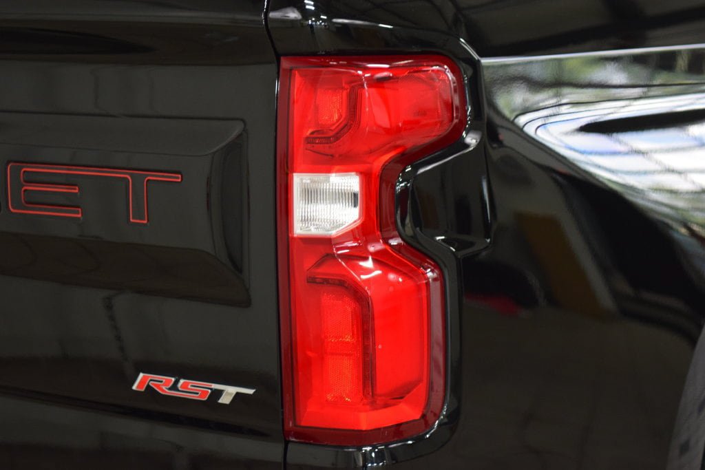 Used 2025 Chevrolet Silverado 1500 RST w/ Z71 Off-Road Package AWD/4WD image 22