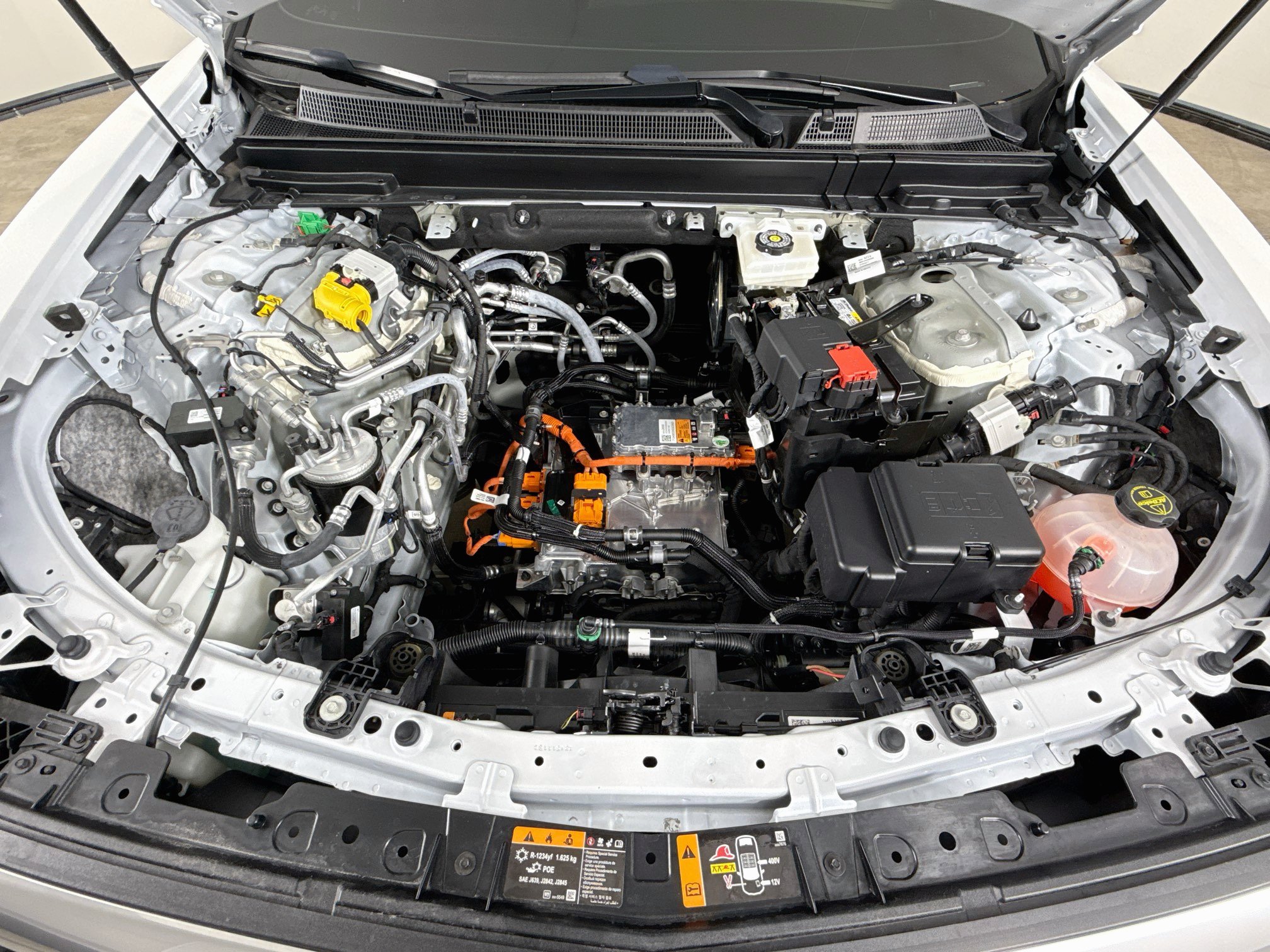 Used 2025 Cadillac Lyriq Luxury RWD image 32