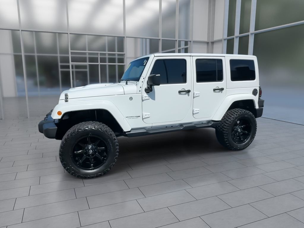 Used 2018 Jeep Wrangler Unlimited Sahara AWD/4WD image 5