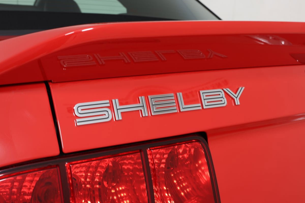 Used 2007 Ford Mustang Shelby GT500 RWD image 30