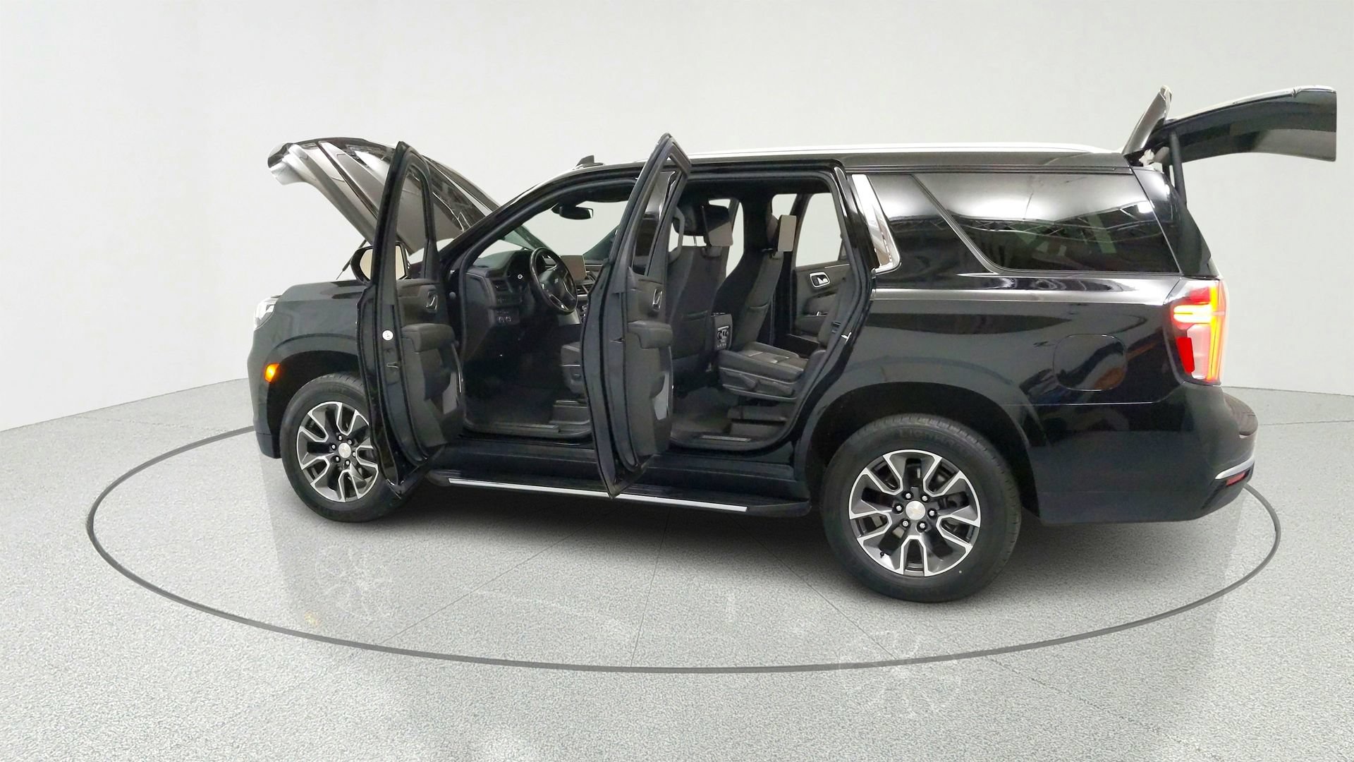 Certified 2021 Chevrolet Tahoe LT w/ Rear Media and Nav Package AWD/4WD image 10