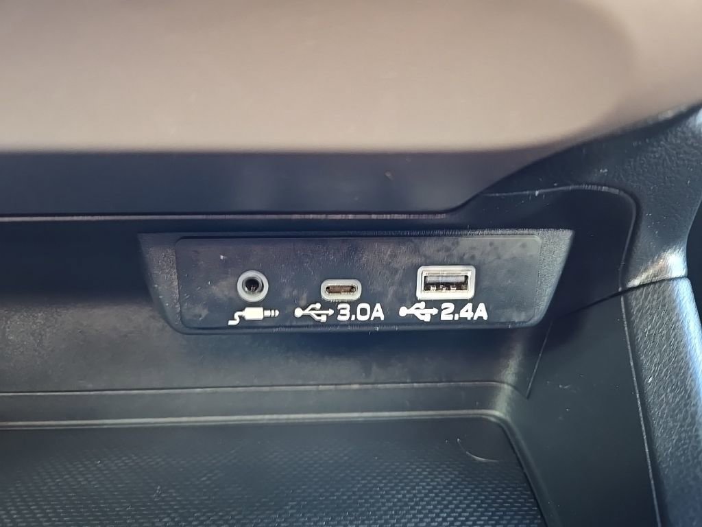 Used 2024 Subaru Crosstrek 2.0i Premium image 24