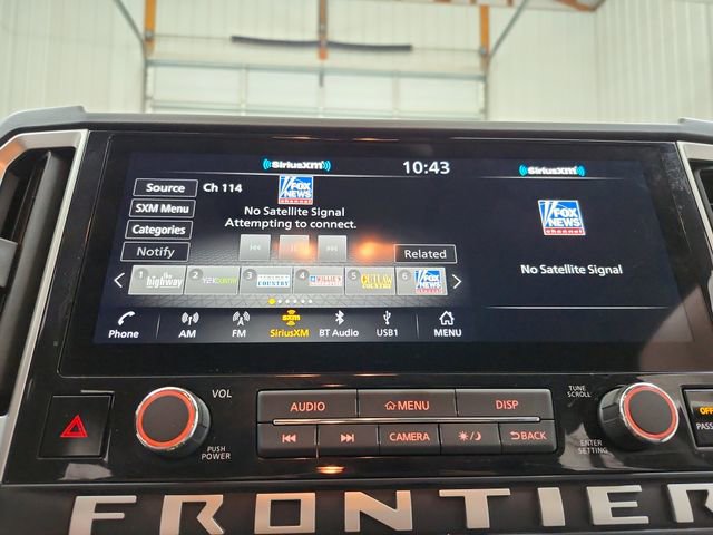 Used 2025 Nissan Frontier SV w/ SV Convenience Package image 27