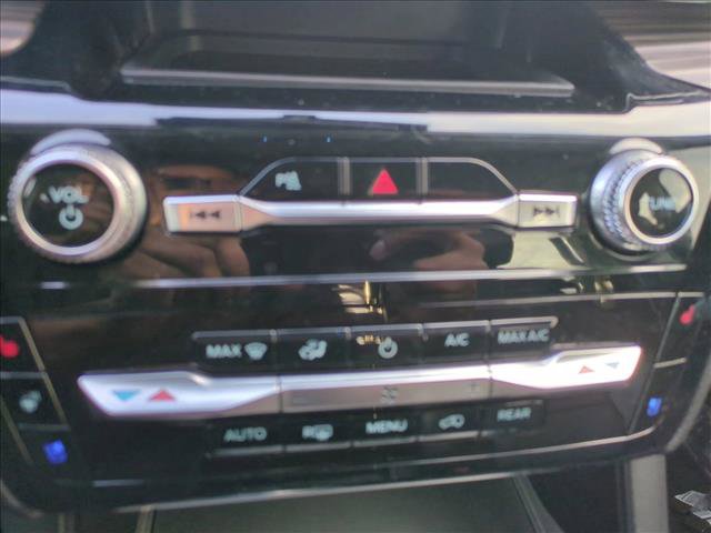 Used 2023 Ford Explorer Limited image 13