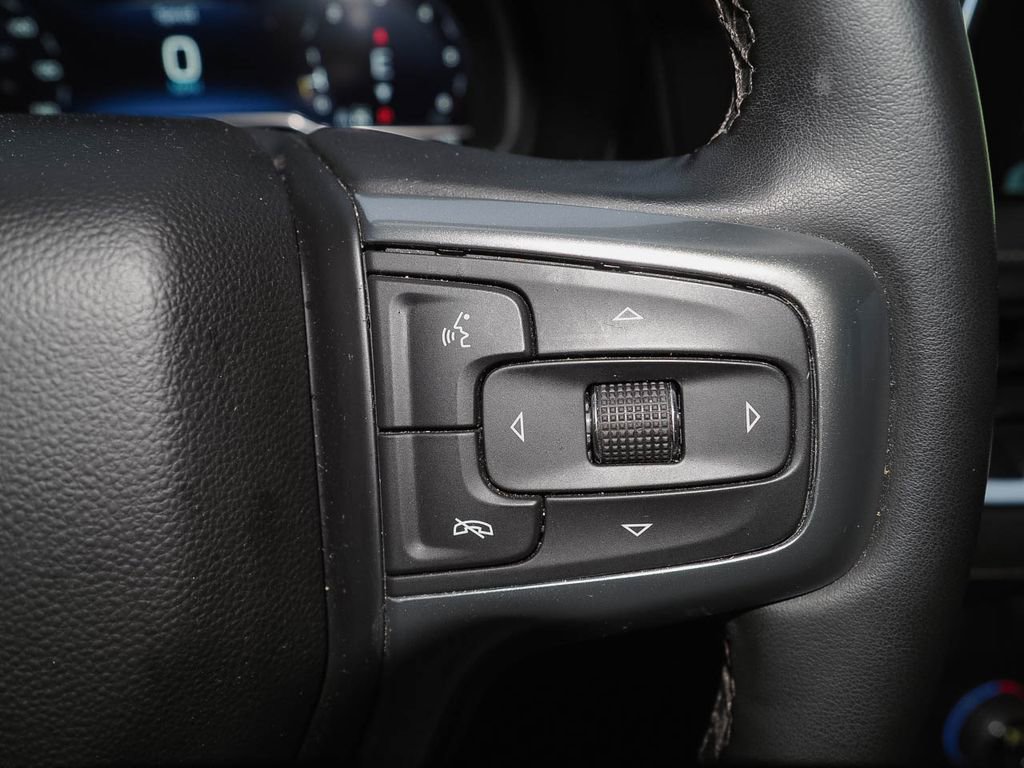 Used 2023 Chevrolet Tahoe Premier image 32