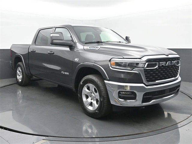 New 2026 RAM 1500 4x4 Crew Cab image 7