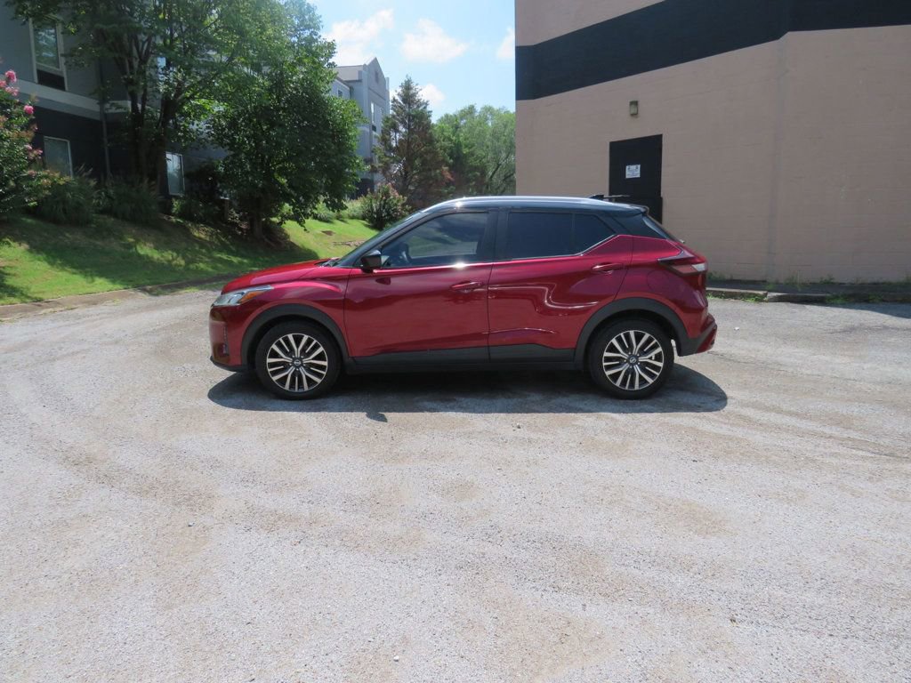 Used 2021 Nissan Kicks SV