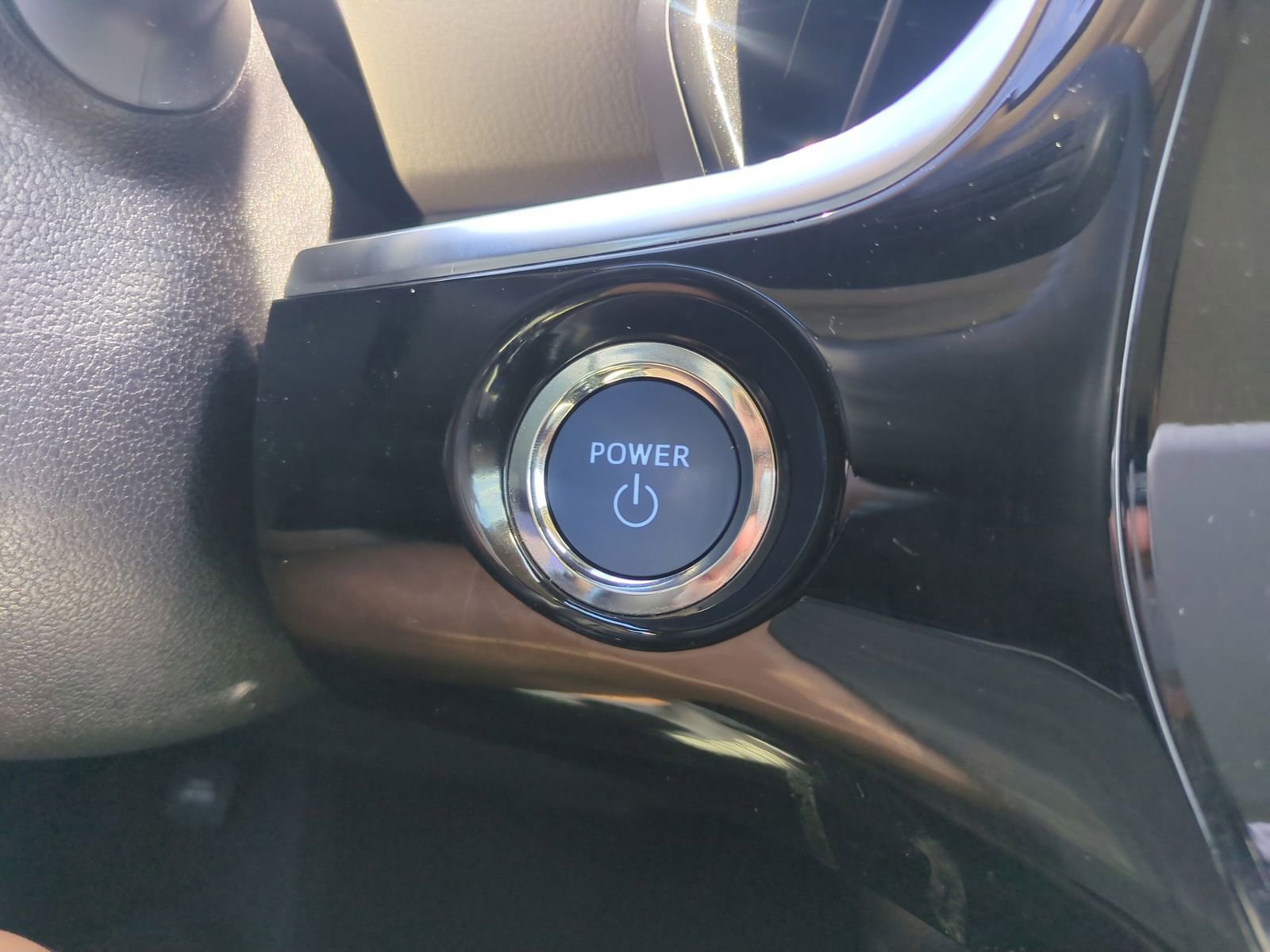 Used 2022 Toyota Prius Limited image 23