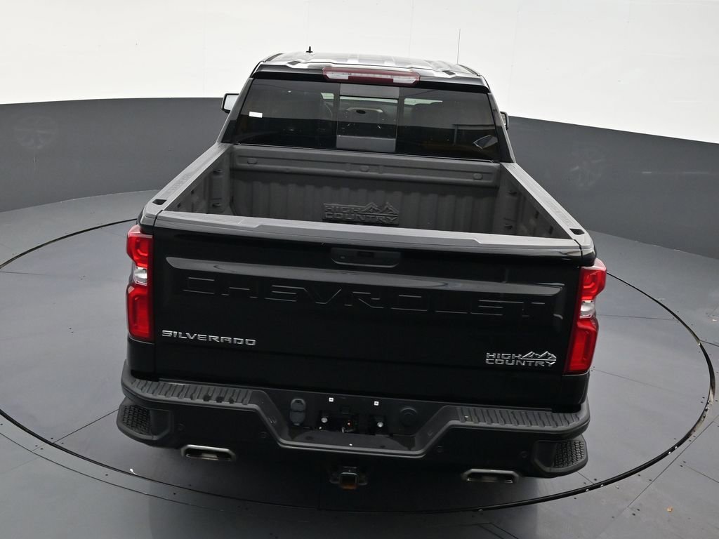 Used 2021 Chevrolet Silverado 1500 High Country image 15