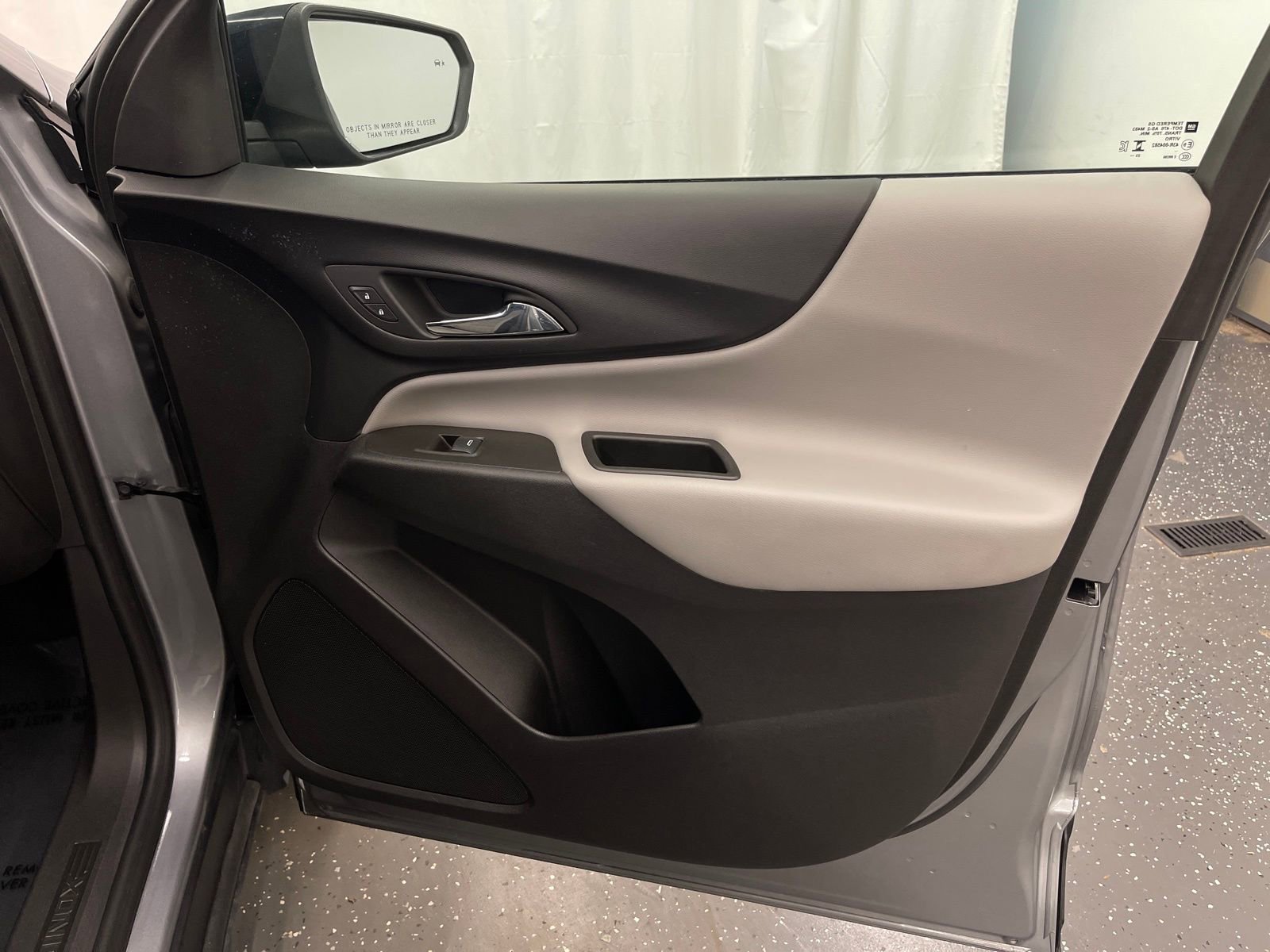 Used 2024 Chevrolet Equinox LT image 7