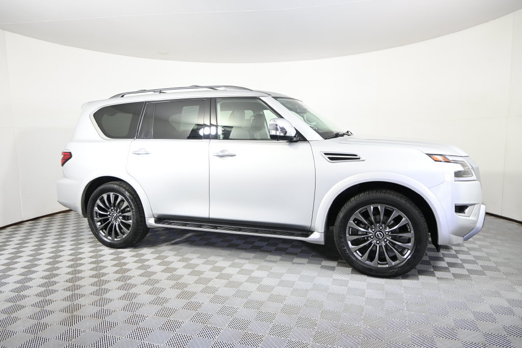Used 2024 Nissan Armada Platinum w/ Captain's Chairs Package AWD/4WD image 8