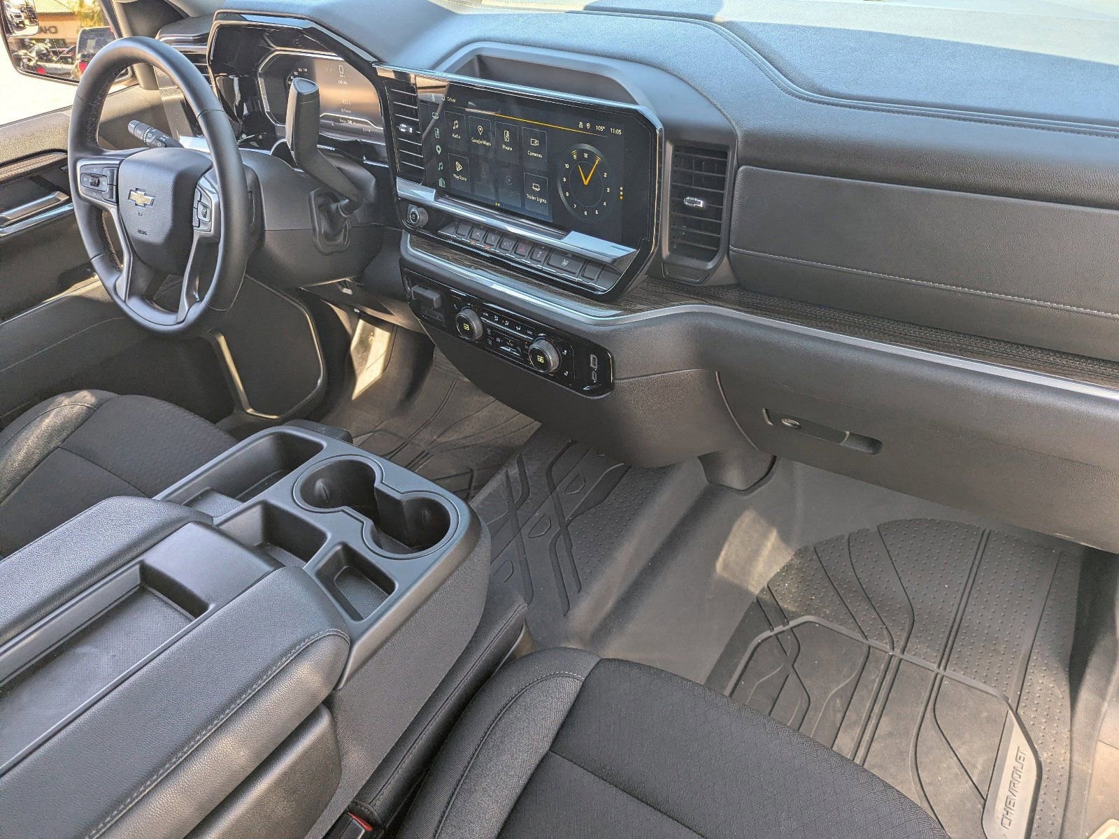 Used 2025 Chevrolet Silverado 1500 LT w/ Protection Package image 13