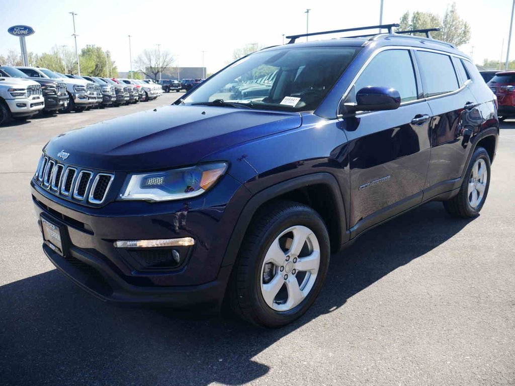 Used 2019 Jeep Compass Latitude w/ Popular Equipment Group image 4