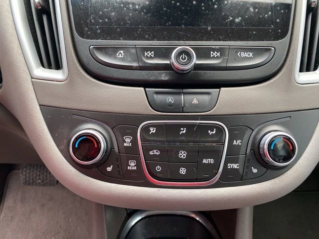 Used 2023 Chevrolet Malibu LT image 49