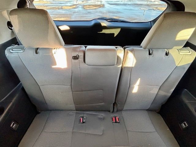 Used 2024 Toyota Highlander LE image 17