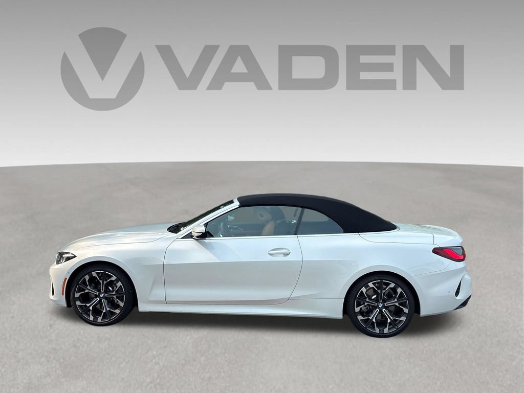 Used 2026 BMW 430i Convertible w/ Premium Package RWD image 26