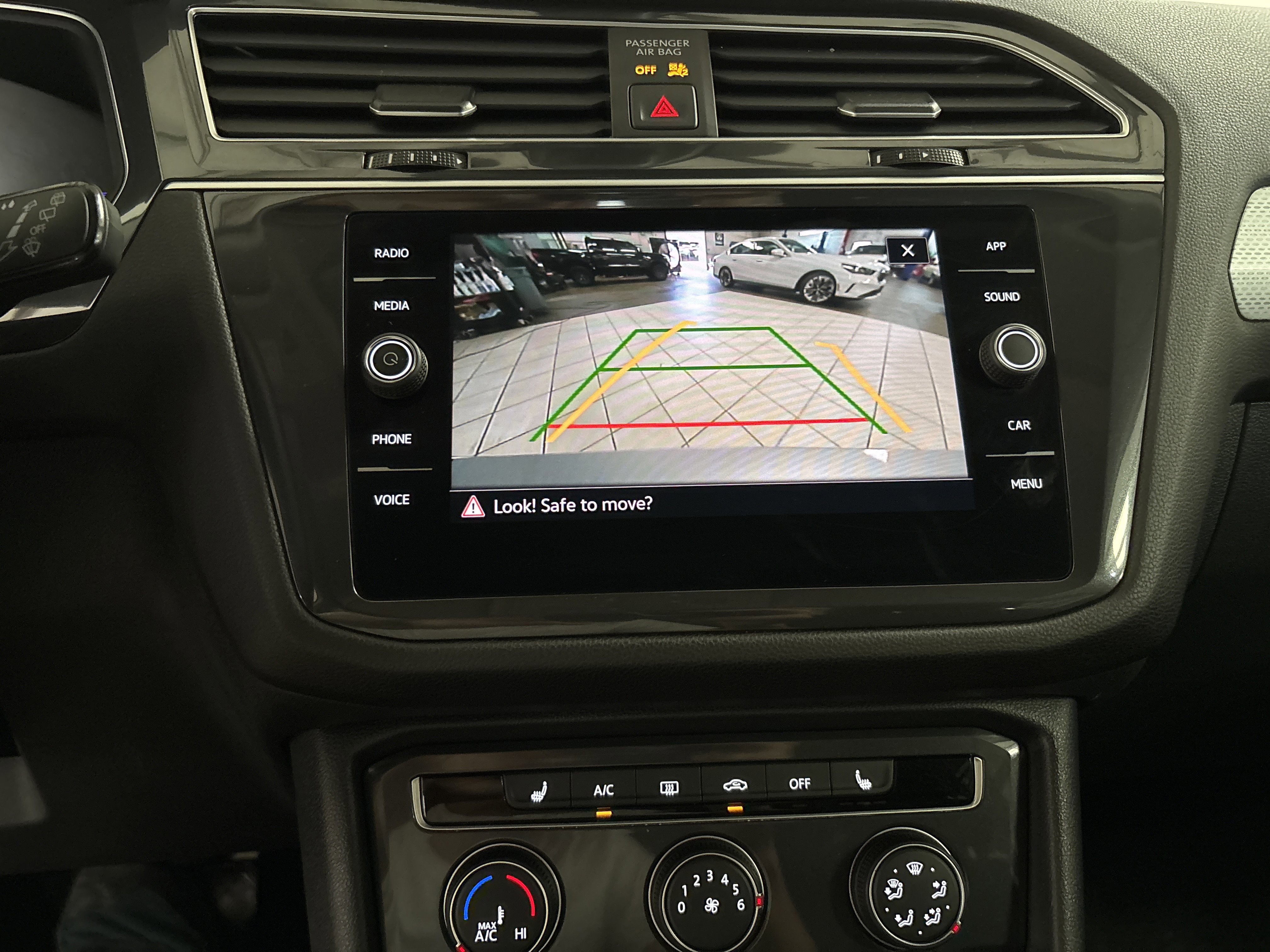 Used 2024 Volkswagen Tiguan S FWD image 15