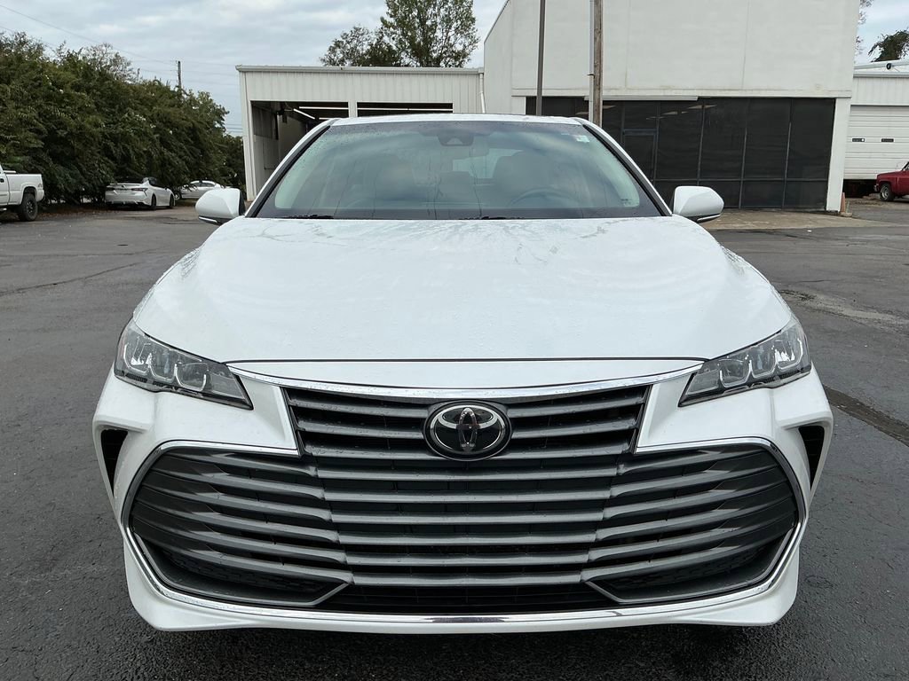 Used 2019 Toyota Avalon image 11