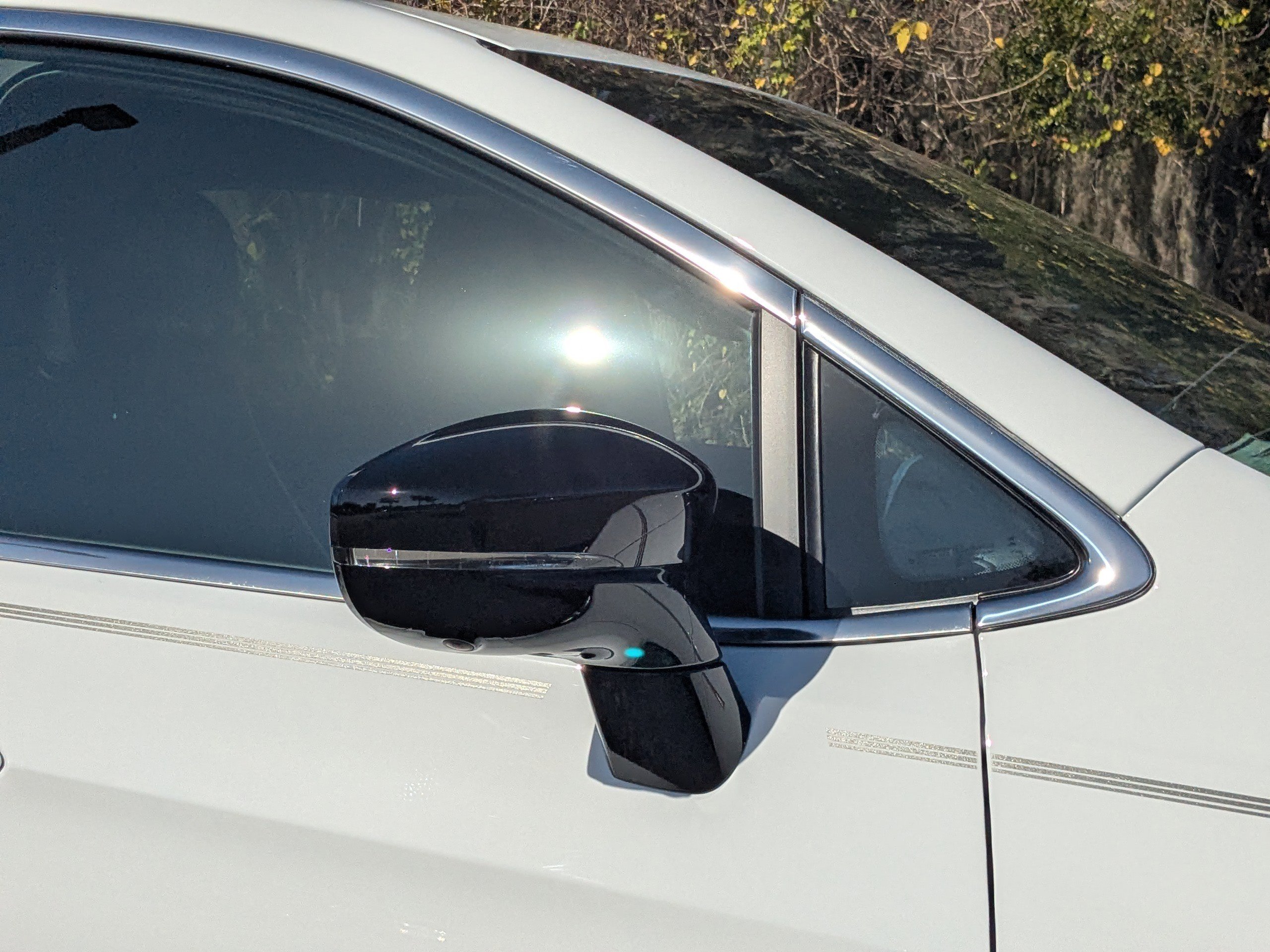 New 2026 Chrysler Pacifica Limited w/ Trailer Tow Group AWD/4WD image 11